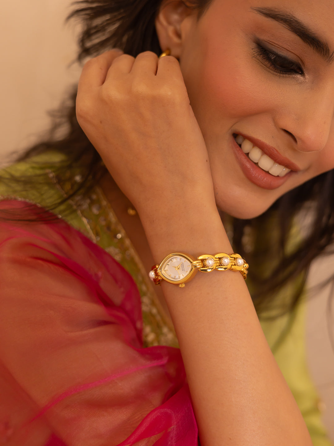 Moonlight Pearl Gold-Toned Watch