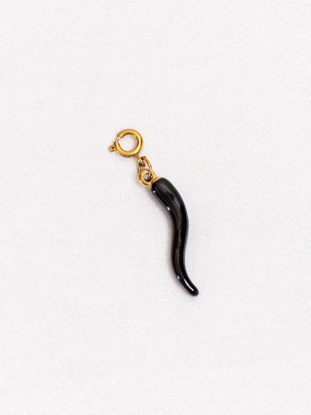 Black Chili Charm