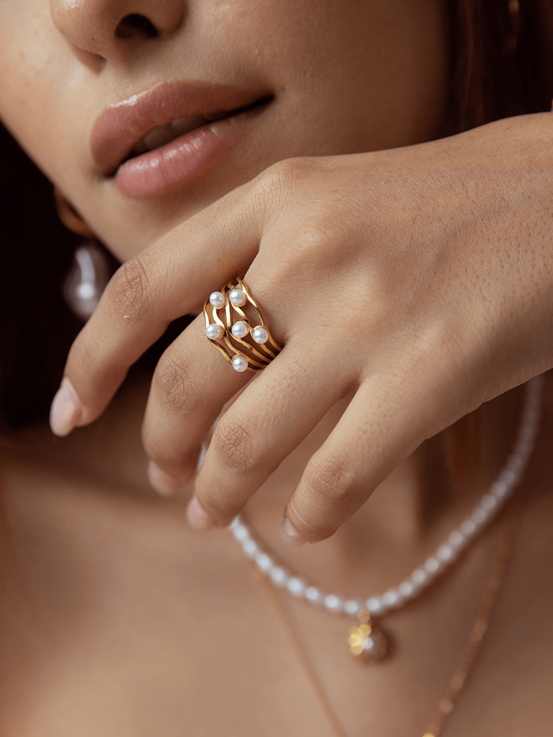 Ripple Pearl Layered Ring