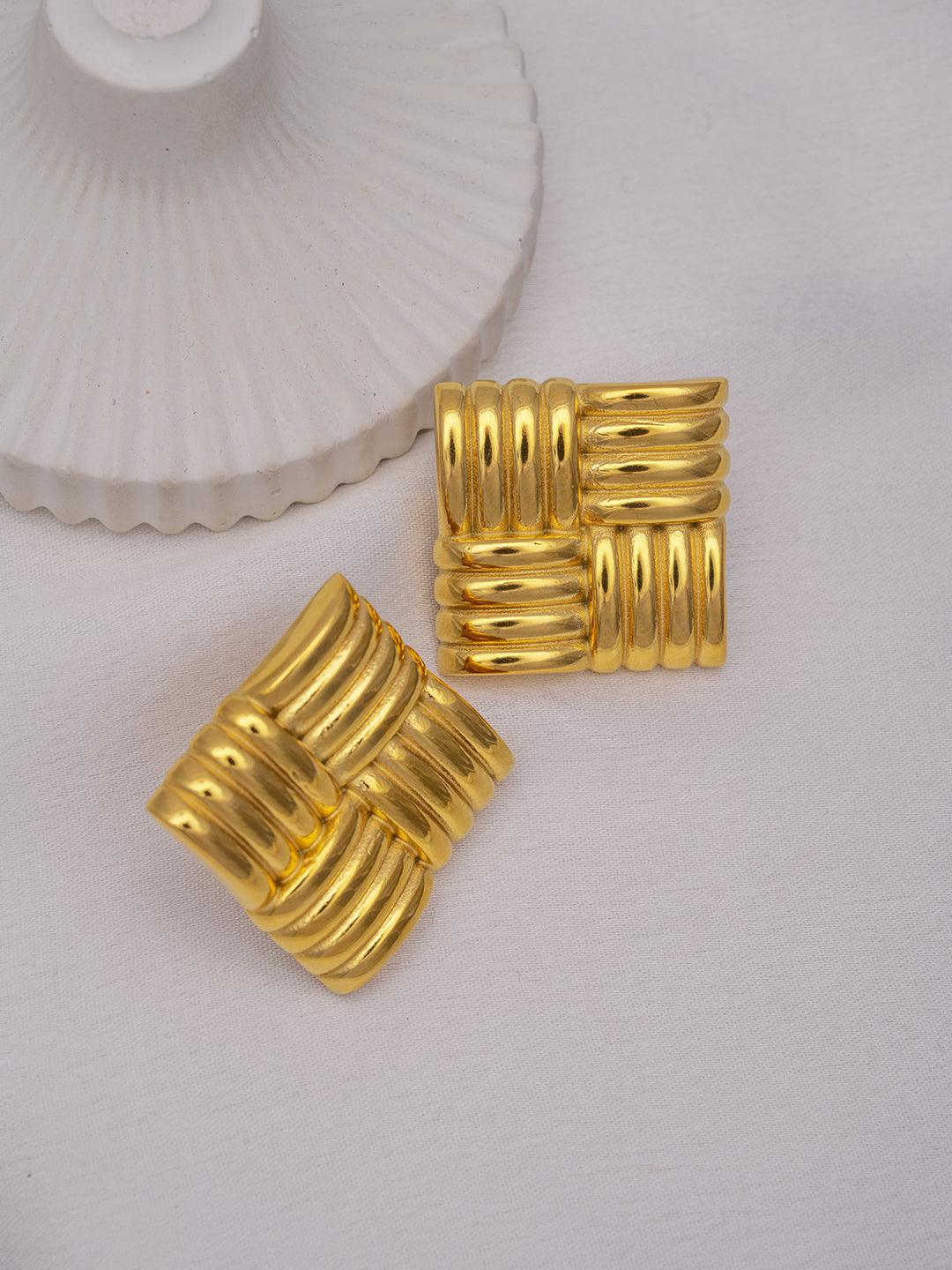Large Knot Square Studs gold