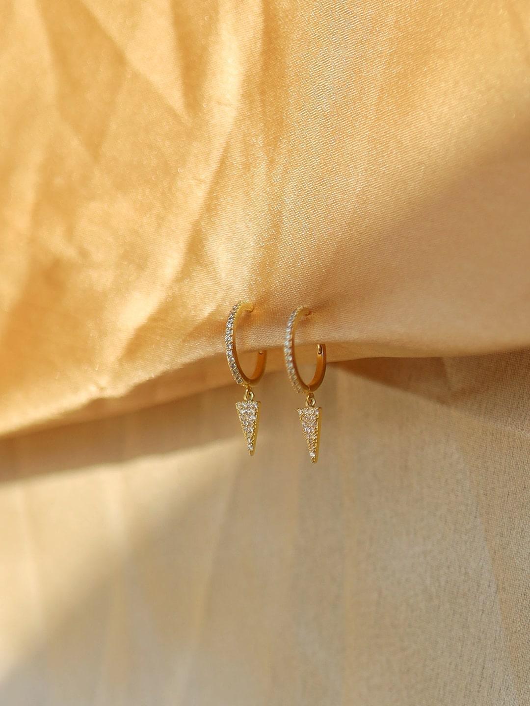 Cz Huggies - Perfectly Average