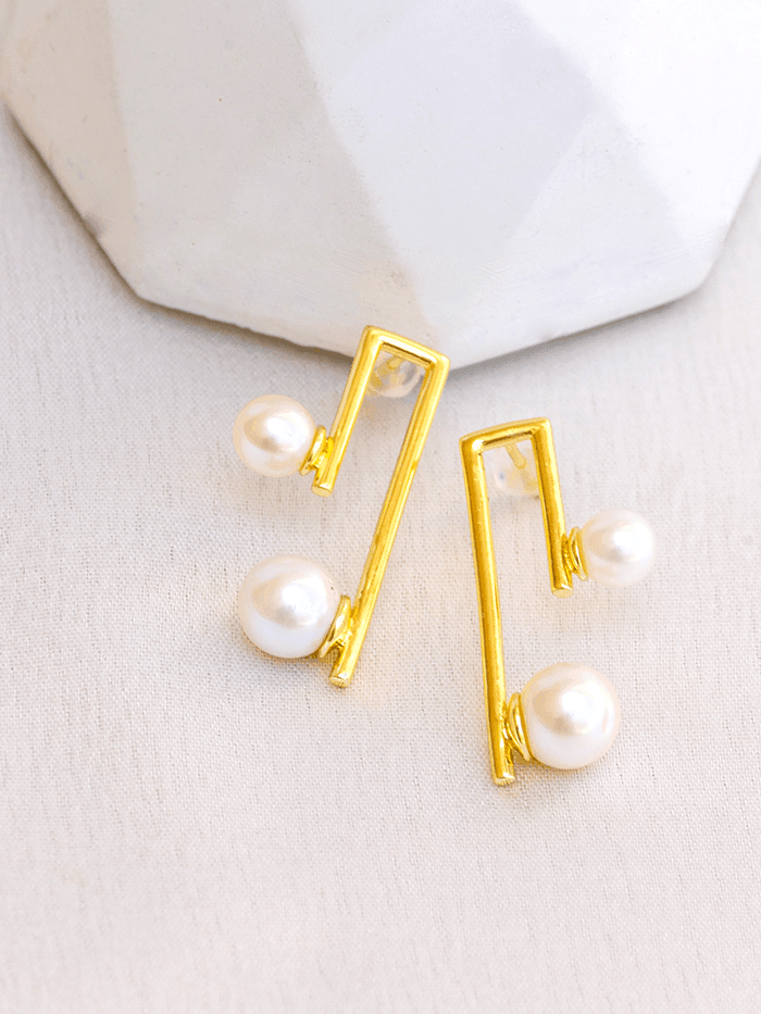 Dual Pearl Studs - Perfectly Average