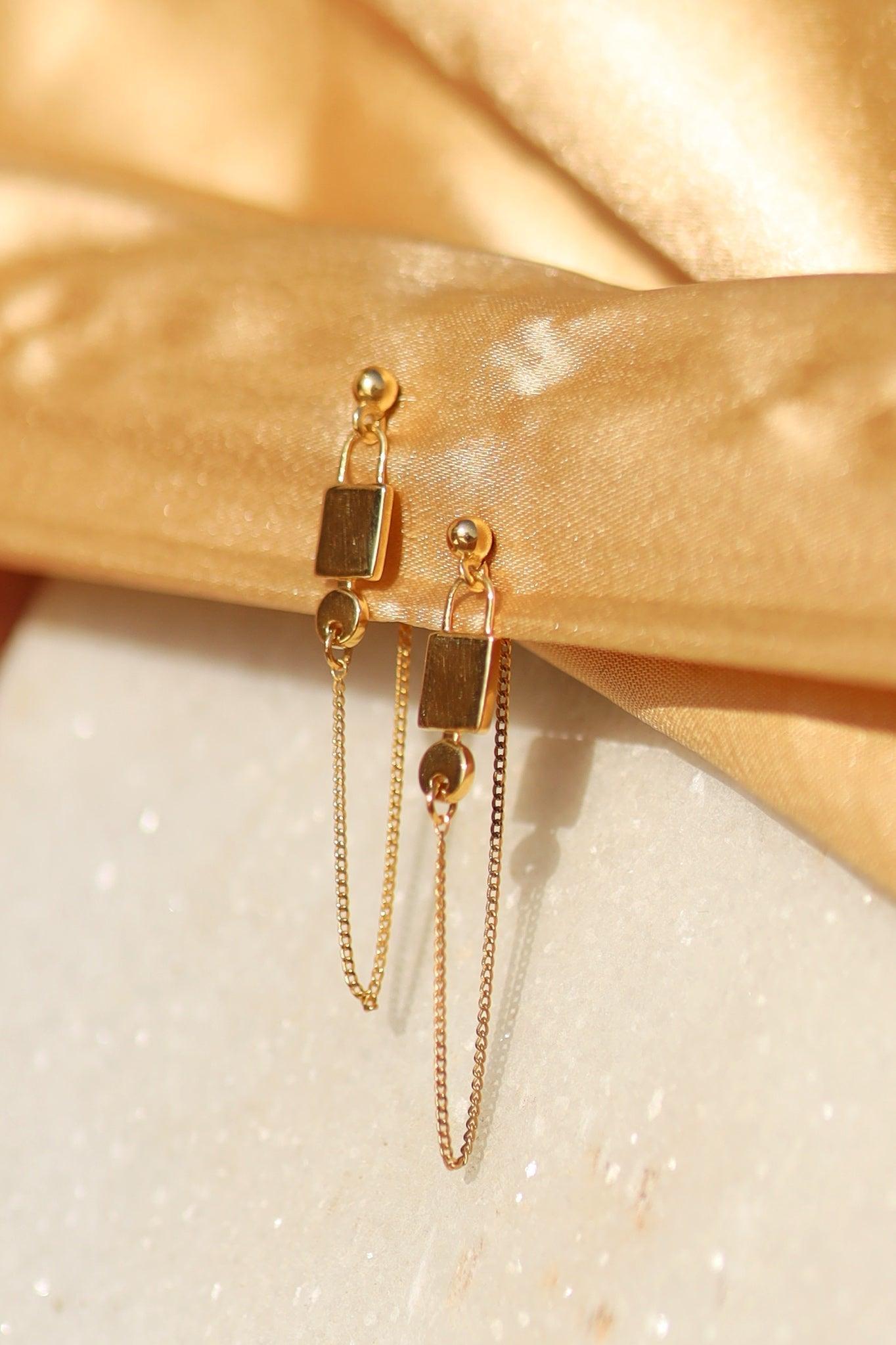 Lock Dangler Studs - Perfectly Average