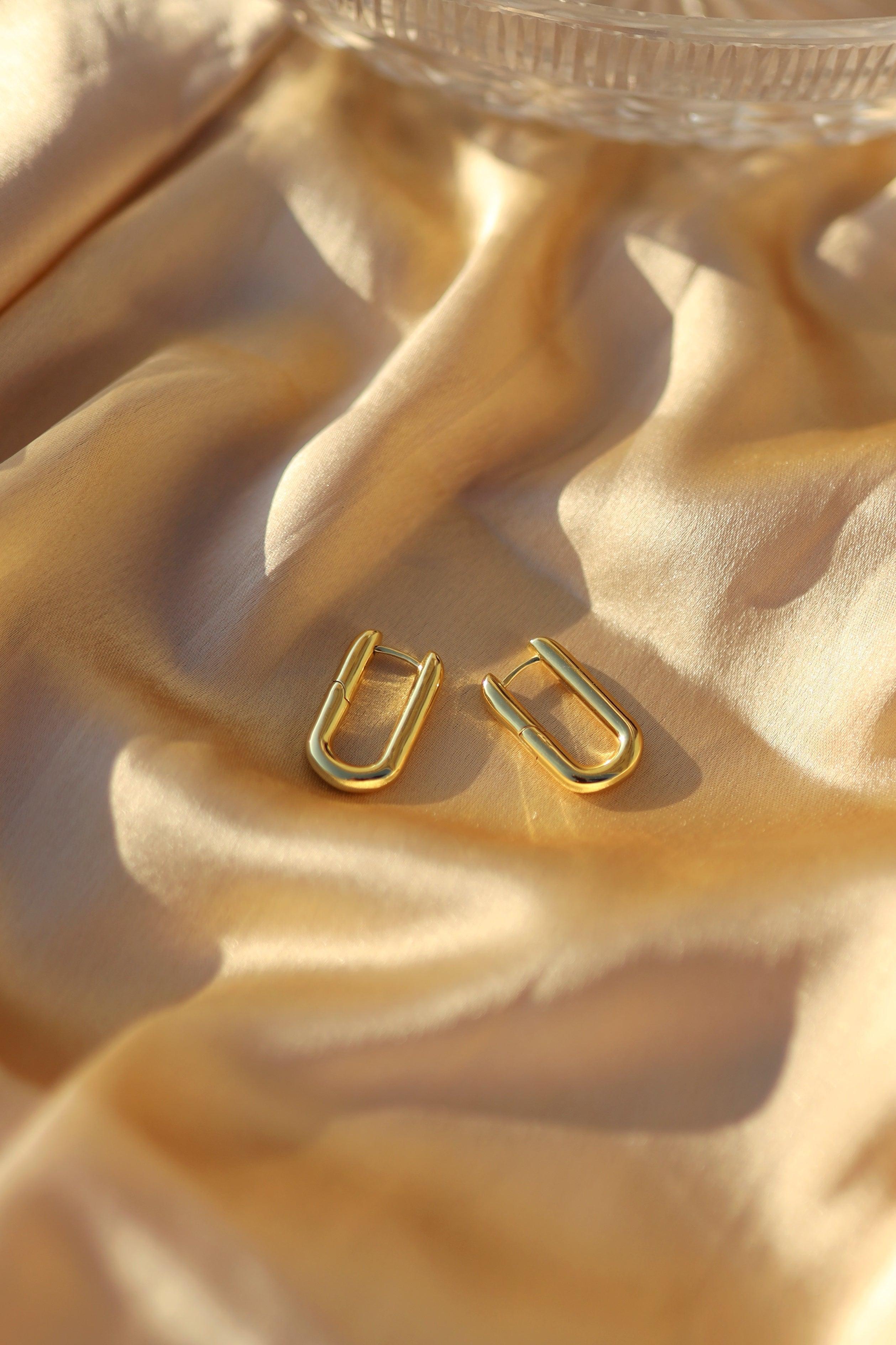 Mini U-Shaped Hoops - Perfectly Average